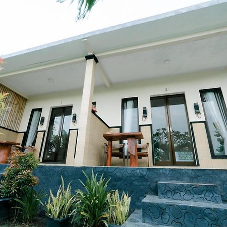 Arunika Cottage Batununggul Kültér fotó
